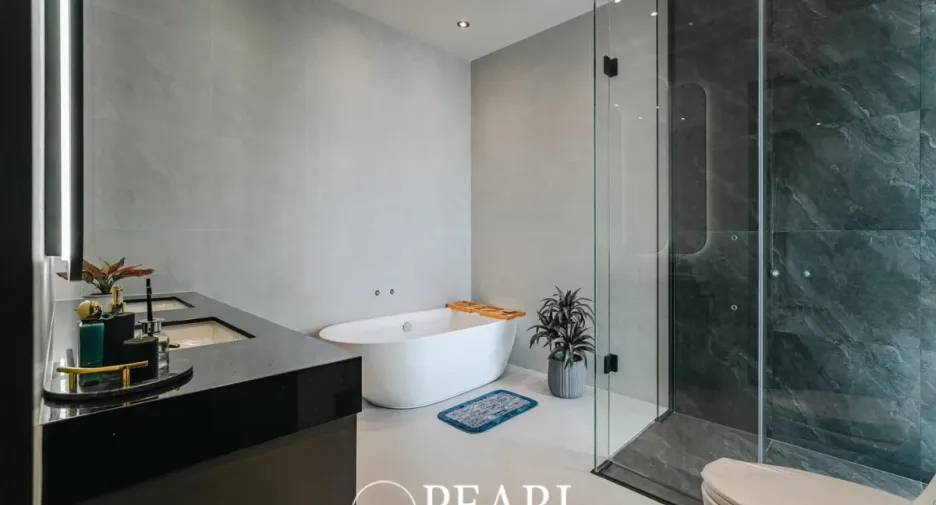 For sale 5 ベッドルーム house in Bang Lamung, Chonburi