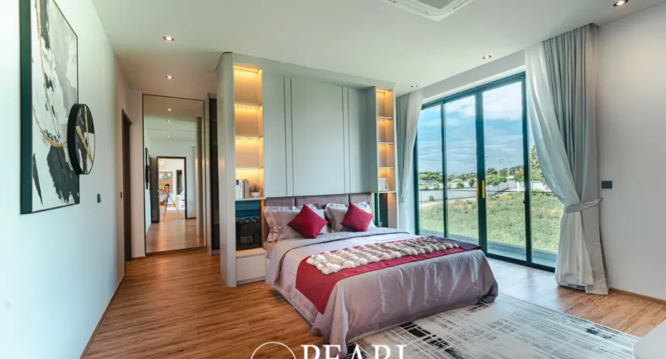 For sale 5 ベッドルーム house in Bang Lamung, Chonburi