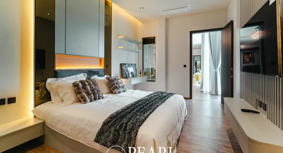 For sale 5 ベッドルーム house in Bang Lamung, Chonburi