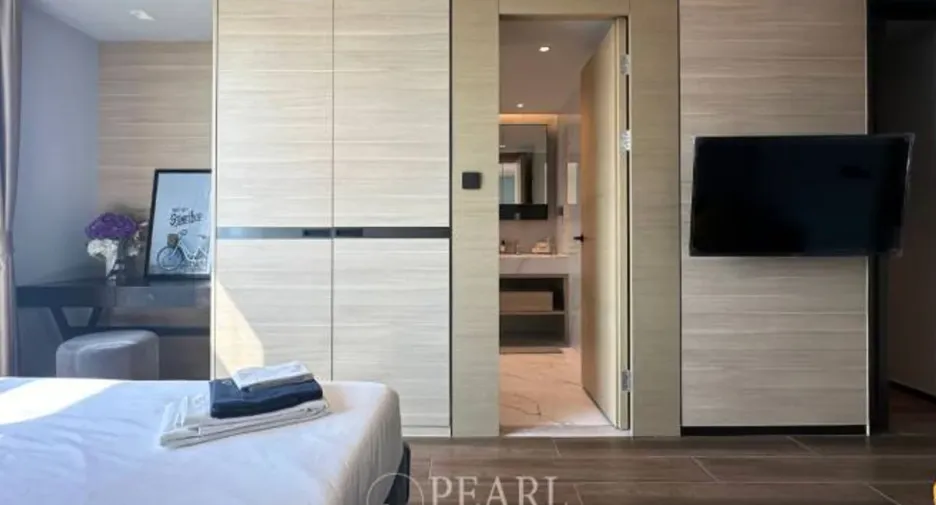 For sale 1 bed condo in Bang Lamung, Chonburi