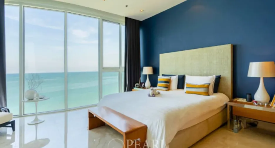 For sale 3 bedrooms condo in Bang Lamung, Chonburi