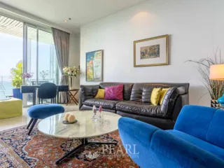 For sale 3 ベッドルーム condo in Bang Lamung, Chonburi
