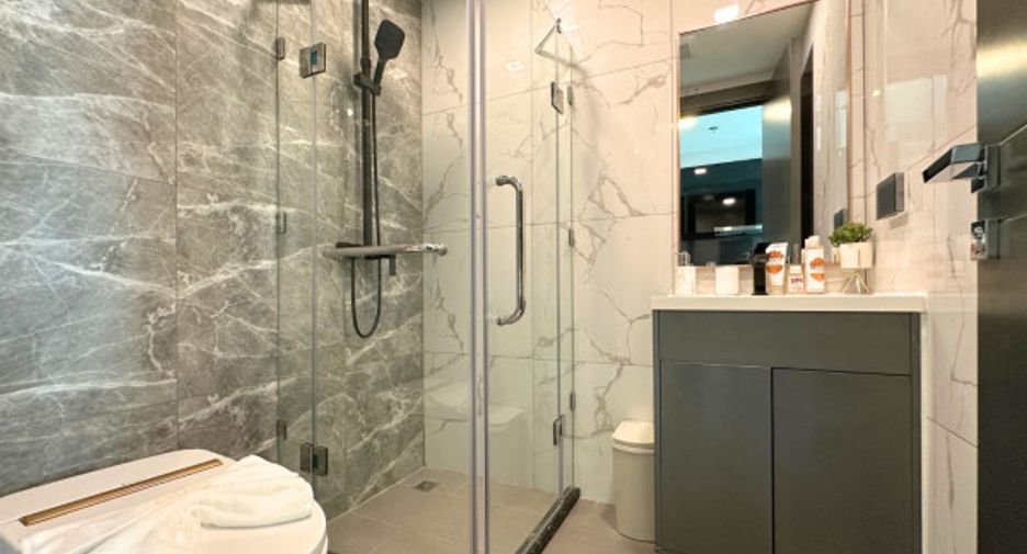 For sale 2 bedrooms condo in Bang Lamung, Chonburi