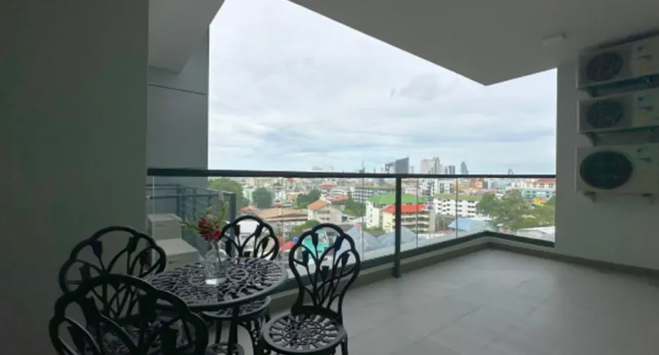 For sale 2 bedrooms condo in Bang Lamung, Chonburi