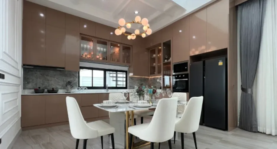For sale 3 bedrooms house in Bang Lamung, Chonburi