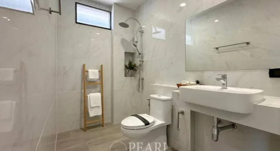 Haus zum Kauf mit 3 Zimmer in Bang Lamung, Chonburi