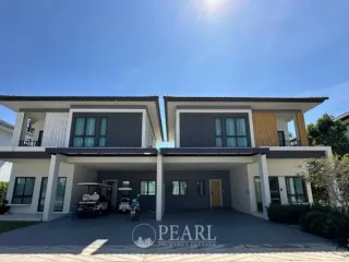 出售 3 卧室 独立屋 在 Bang Lamung, Chon Buri