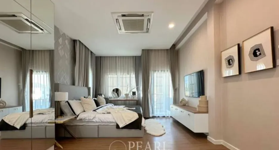À vendre 4 chambres maison à Bang Lamung, Chonburi