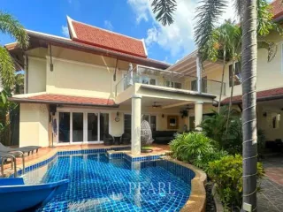 Casa en venta de 3 habitaciones en Bang Lamung, Chonburi