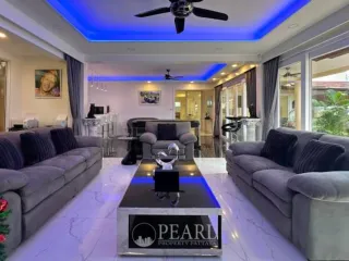 Casa en venta de 3 habitaciones en Bang Lamung, Chonburi