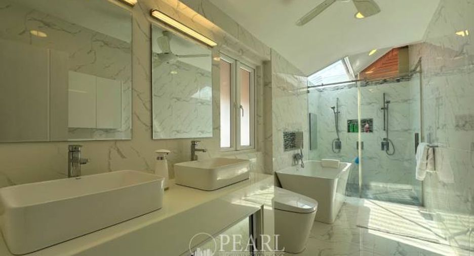 For sale 3 bedrooms house in Bang Lamung, Chonburi