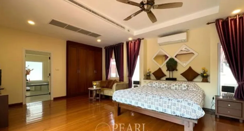 For sale 3 bedrooms house in Bang Lamung, Chonburi