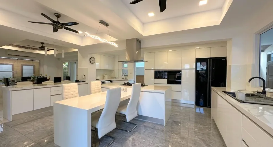 For sale 3 bedrooms house in Bang Lamung, Chonburi