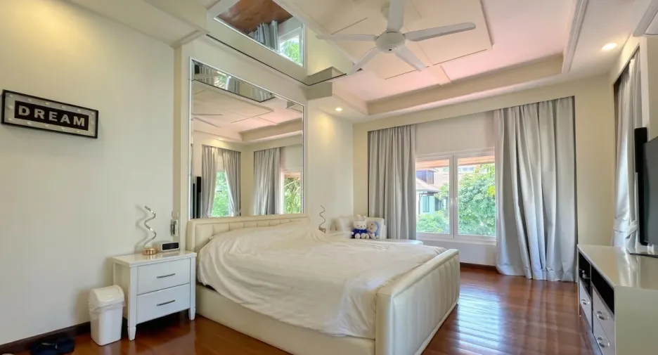 For sale 3 bedrooms house in Bang Lamung, Chonburi