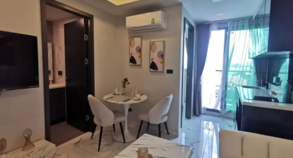 For sale 1 bed condo in Bang Lamung, Chonburi