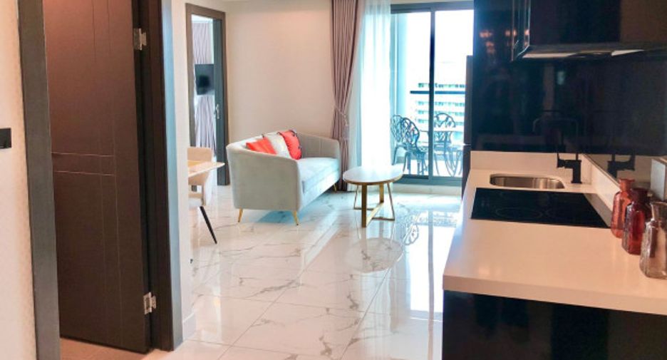 For sale 2 ベッドルーム condo in Bang Lamung, Chonburi