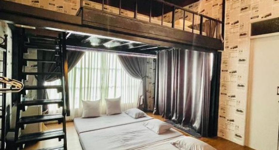 Haus zum Kauf mit 10 Zimmer in Sattahip, Chonburi