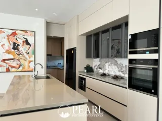 For sale 4 bedrooms house in Bang Lamung, Chonburi