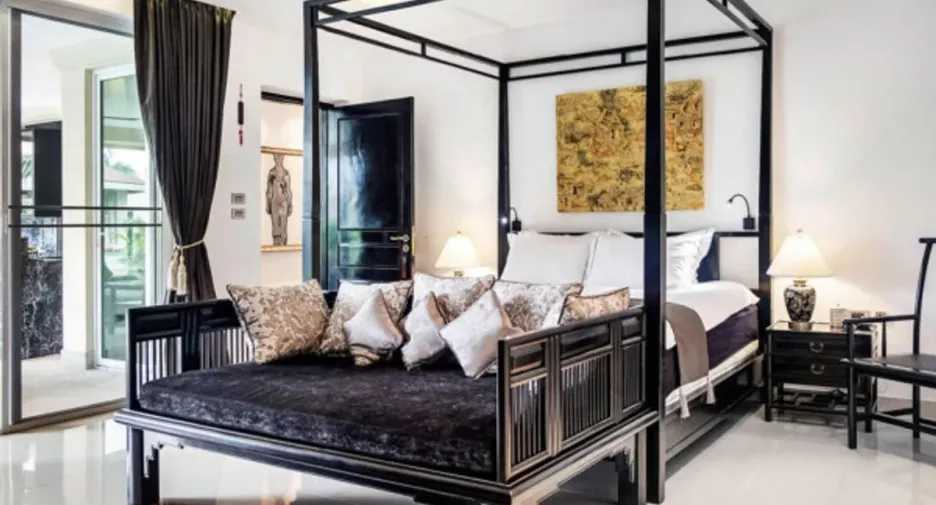 Casa en venta de 8 habitaciones en Bang Lamung, Chonburi