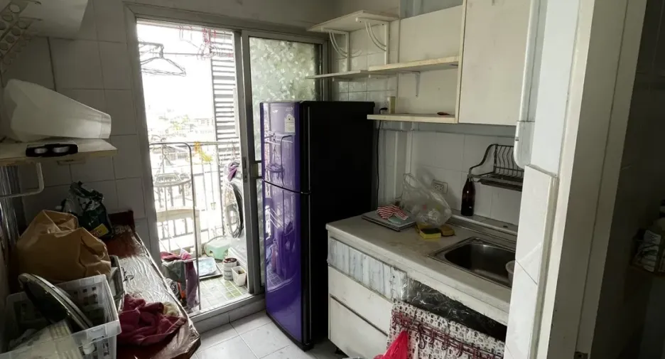 For sale 1 bed condo in Yan Nawa, Bangkok