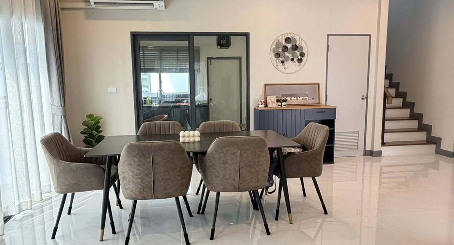 出租 4 卧室 独立屋 在 Bang Phli, Samut Prakan