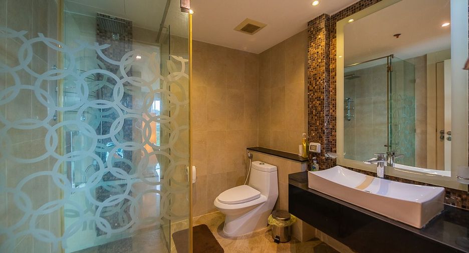 Condo en venta de 2 habitaciones en Bang Lamung, Chonburi