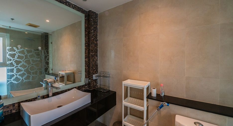 Condo en venta de 2 habitaciones en Bang Lamung, Chonburi