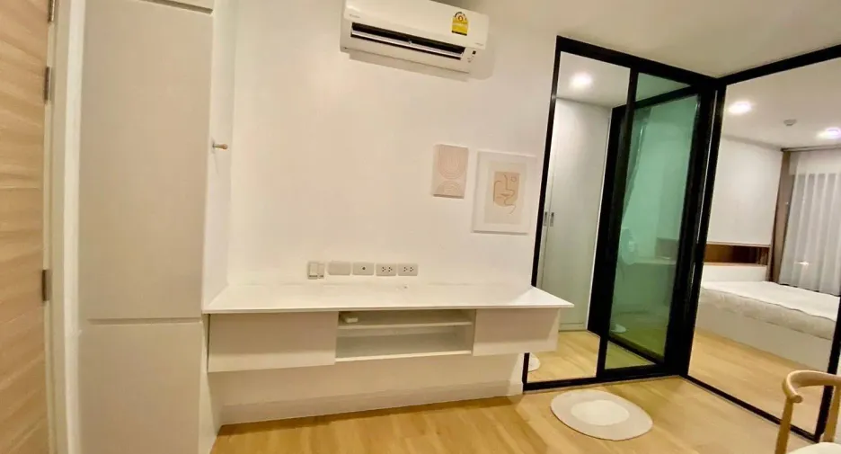 For rent 1 bed condo in Mueang Samut Prakan, Samut Prakan