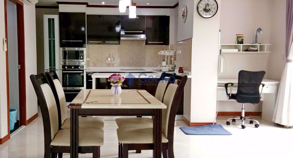 For sale 2 ベッドルーム condo in Bang Lamung, Chonburi