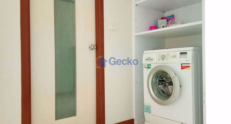 For sale 2 ベッドルーム condo in Bang Lamung, Chonburi
