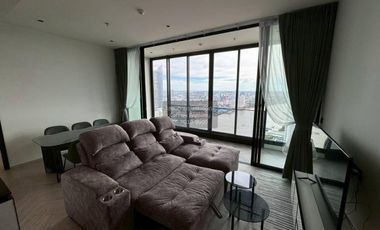 For rent 2 bedrooms condo in Khlong San, Bangkok
