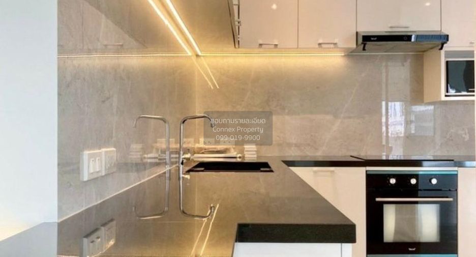 For rent 2 ベッドルーム condo in Bang Rak, Bangkok