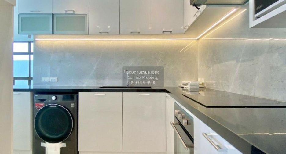 For rent 2 ベッドルーム condo in Bang Rak, Bangkok
