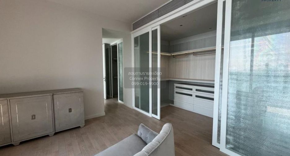 For rent 4 bedrooms condo in Bang Kho Laem, Bangkok