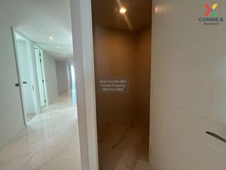 For rent 4 bedrooms condo in Bang Kho Laem, Bangkok