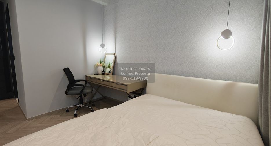 For rent 2 bedrooms condo in Khlong San, Bangkok