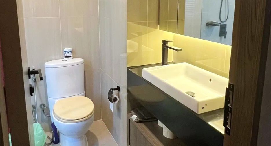 Wohnung zur Miete mit 2 Zimmer in Watthana, Bangkok