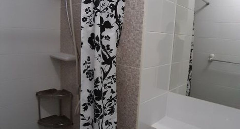 À vendre studio condo à Bang Bua Thong, Nonthaburi