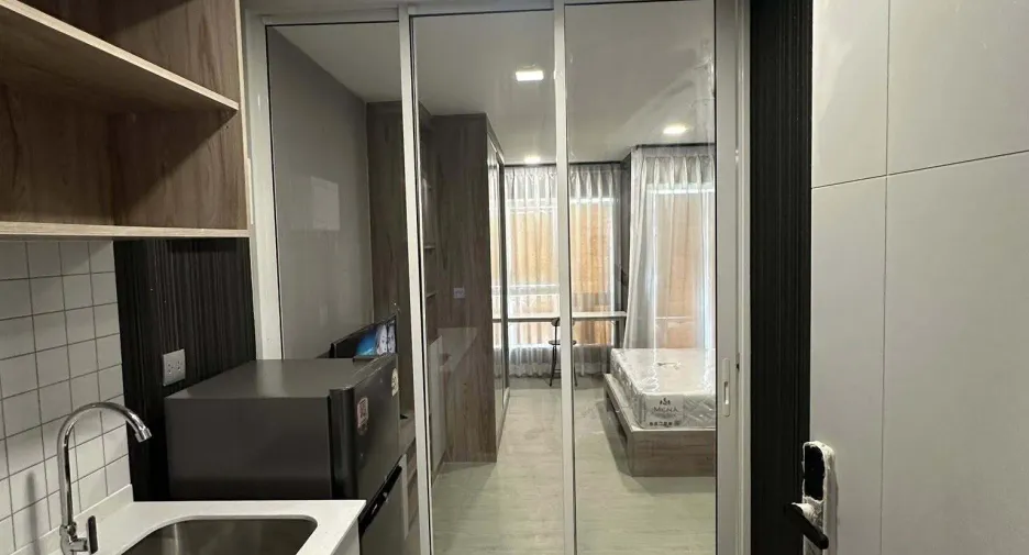 For rent studio condo in Khlong Luang, Pathum Thani