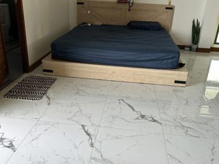 For sale 5 bedrooms house in Mueang Surat Thani, Surat Thani