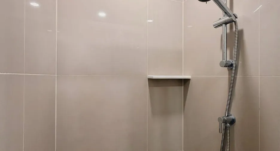 For rent 1 bed condo in Phaya Thai, Bangkok