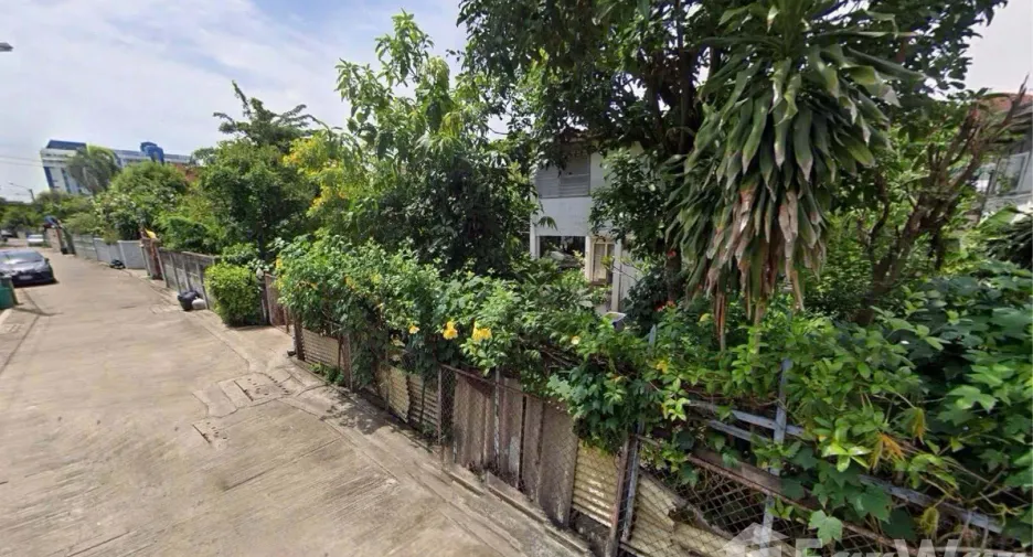 Haus zum Kauf mit 4 Zimmer in Prawet, Bangkok