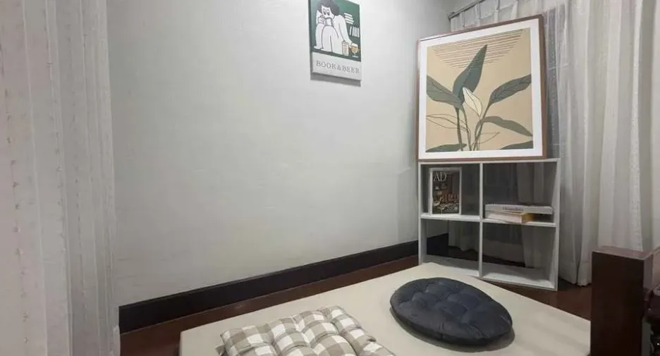 For rent 6 bedrooms house in Huai Khwang, Bangkok