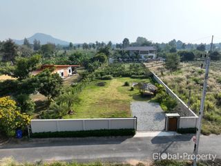 Terreno en venta en Huay Yai, Pattaya
