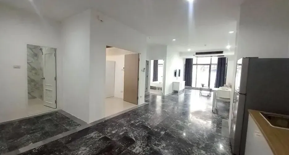 Wohnung zur Miete mit 2 Zimmer in Watthana, Bangkok