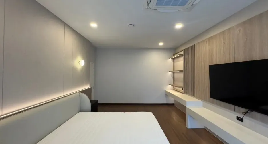 For rent 4 bedrooms house in Bang Phli, Samut Prakan