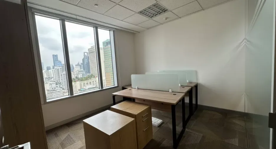 For rent office in Khlong Toei, Bangkok