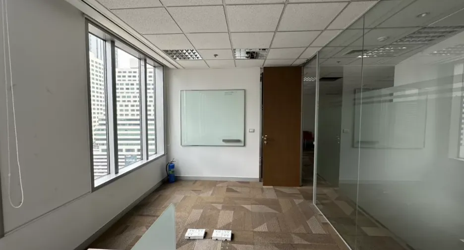 For rent office in Khlong Toei, Bangkok