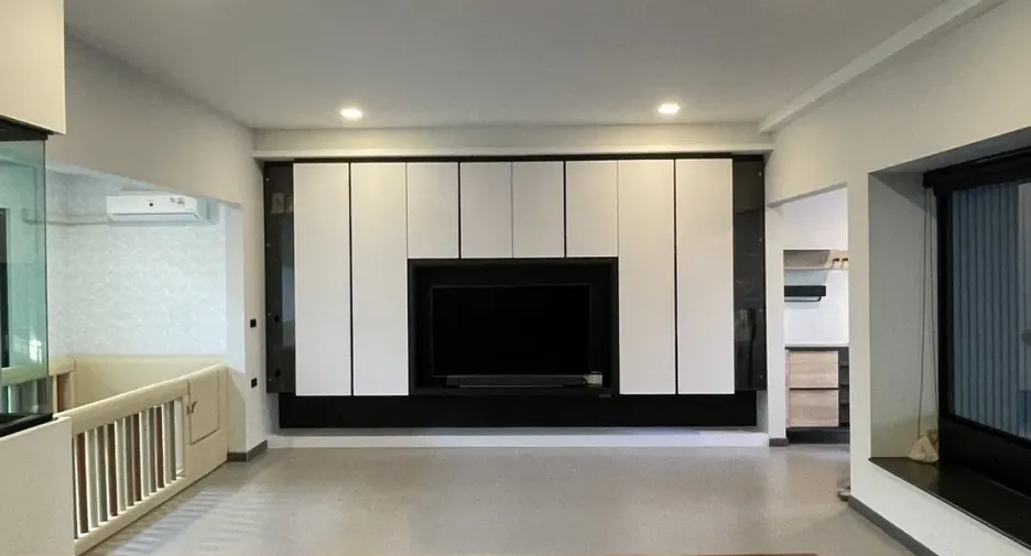 For sale 3 ベッドルーム townhouse in Bang Phli, Samut Prakan