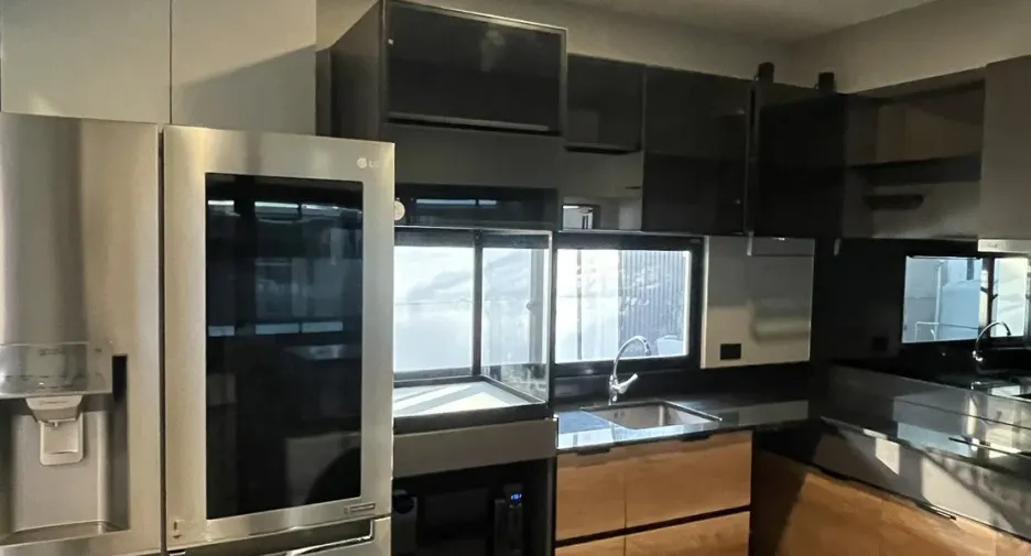 For sale 3 ベッドルーム townhouse in Bang Phli, Samut Prakan